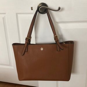 TORY BURCH LEATHER YORK SMALL BUCKLE TOTE
